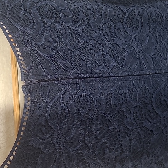 #68 Torrid Navy Lace Womens Cocktail Dress worn once size 12 - Picture 7 of 8